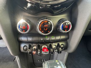 Mini Cooper D 2016-thumb-21