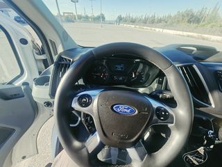 Ford Transit 2017-thumb-6