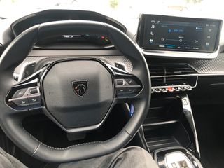 Peugeot 208 2025 1.2 HYBRID eDCS6 110HP STYLE**5 ετη εγγύηση**-thumb-6