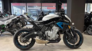 CFmoto 675 NK 2025