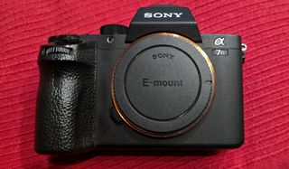 Sony A7R ii Body + 3 μπαταρίες