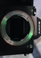 Sony A7R ii Body + 3 μπαταρίες-thumb-1