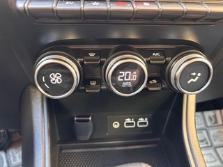 Renault Captur 2023 1.6 E-TECH  PHEV TECHNO EDC-thumb-21