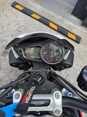 Triumph Speed Triple R 2018-thumb-4