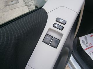 Toyota Yaris 2011 VVT-I 1.3 SOL  ΑΥΤΟΜΑΤΟ-thumb-14