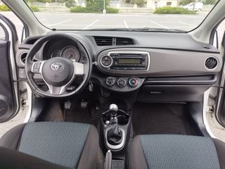 Toyota Yaris 2013 1.4 D-4D DIESEL-thumb-8