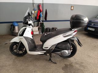 Kymco People GT 300i 2011 ΕΥΚΑΙΡΊΑ ΓΙΑ ΛΊΓΕΣ ΜΈΡΕΣ ΑΚΟΜΑ ΘΑ ΕΙΝΑΙ Η ΑΓΓΕΛΊΑ