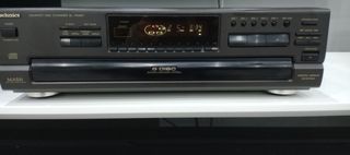 TECHNICS SL-PD867 COMPACT DISK PLAYER