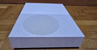 Xbox one/s 1tb console-thumb-3