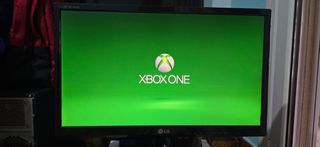 Xbox one/s 1tb console-thumb-7