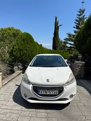 Peugeot 208 2015