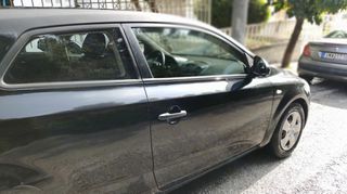 Kia Ceed / cee'd 2009-thumb-3