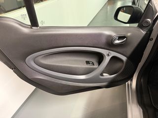 Smart ForTwo 2017 PASSION F1-thumb-43