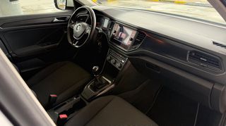 Volkswagen T-Roc 2018 1,0TSI-thumb-13