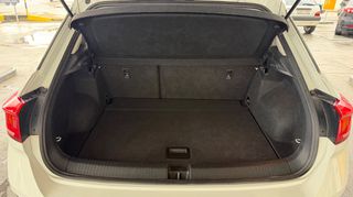 Volkswagen T-Roc 2018 1,0TSI-thumb-19