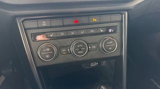 Volkswagen T-Roc 2018 1,0TSI-thumb-17