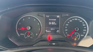 Volkswagen T-Roc 2018 1,0TSI-thumb-15