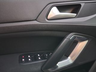 Peugeot 308 2020 Blue Leace Executive-thumb-20