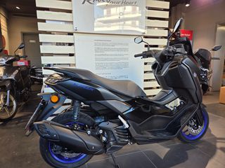 Yamaha NMAX 125 2025-thumb-2