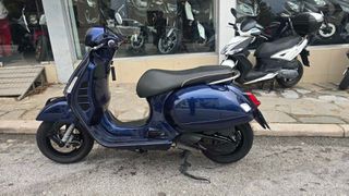 Vespa GTS Super Sport 300 2022-thumb-1