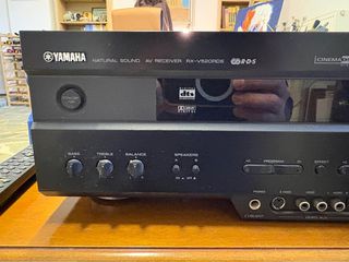 Yamaha RX-V520-thumb-1