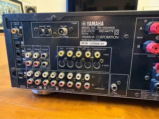 Yamaha RX-V520-thumb-4