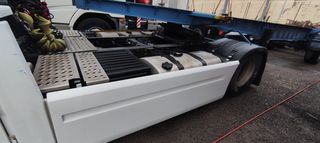 Renault 2008 Magnum 500 DXI EURO 5-thumb-3