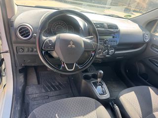 Mitsubishi Space Star 2018-thumb-12