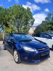 Ford Focus 2011-thumb-1