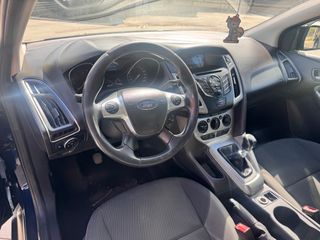 Ford Focus 2011-thumb-14