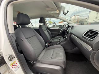 Volkswagen Golf 2009-thumb-13