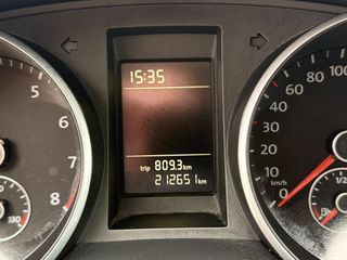 Volkswagen Golf 2009-thumb-17