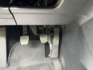 Volkswagen Golf 2009-thumb-20