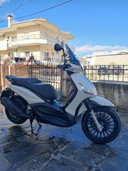 Piaggio Beverly 300 2016-thumb-5
