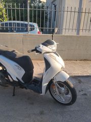 Honda SH 150i 2018-thumb-4