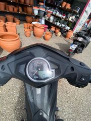 Sym VF 125 2019 efi-thumb-4