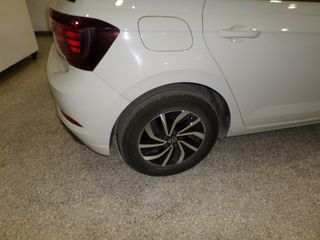 Volkswagen Polo 2024 TSI LIFE 1.0 1ο ΧΕΡΙ ΕΛΛΗΝΙΚΟ-thumb-11