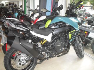 Benelli TRK 902 2026 XPLORER-thumb-1