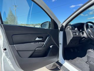 Dacia Duster 2022 PRESTIGE 4X4-thumb-13