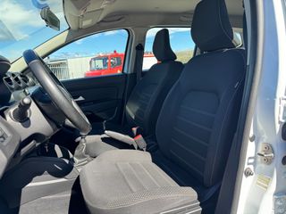 Dacia Duster 2022 PRESTIGE 4X4-thumb-15