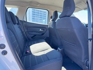 Dacia Duster 2022 PRESTIGE 4X4-thumb-18