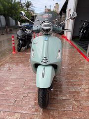 Vespa GTS 300 2022-thumb-3