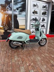 Vespa GTS 300 2022-thumb-10