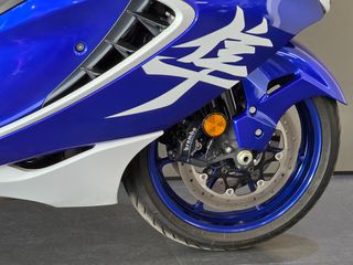 Suzuki GSXR 1300 Hayabusa 2026 Special Edition-thumb-6