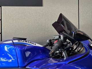 Suzuki GSXR 1300 Hayabusa 2026 Special Edition-thumb-8