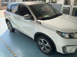 Suzuki Vitara 2017 AYTOMATO 1600 DIESEL COMFORT+4χ4  Navi klima camera-thumb-2