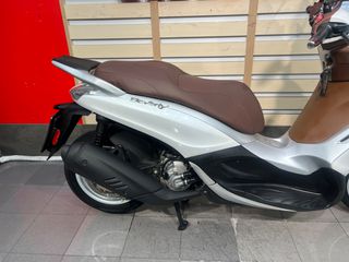 Piaggio Beverly 300i 2016 ABS ASR-thumb-6