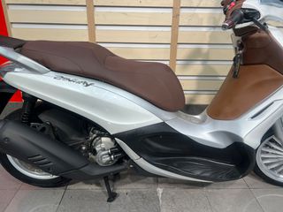 Piaggio Beverly 300i 2016 ABS ASR-thumb-8