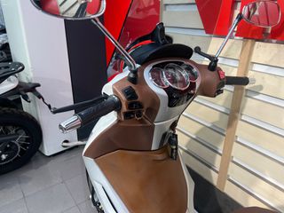 Piaggio Beverly 300i 2016 ABS ASR-thumb-21