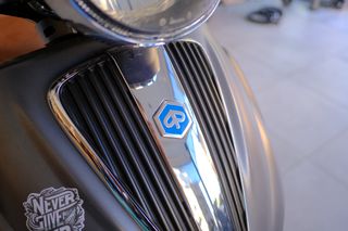 Piaggio Beverly 250 Cruiser 2011 BEVERLY 500 ANNIVERSARY-thumb-9